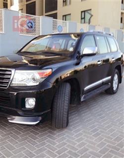 تۆیۆتا لاند کروزەر